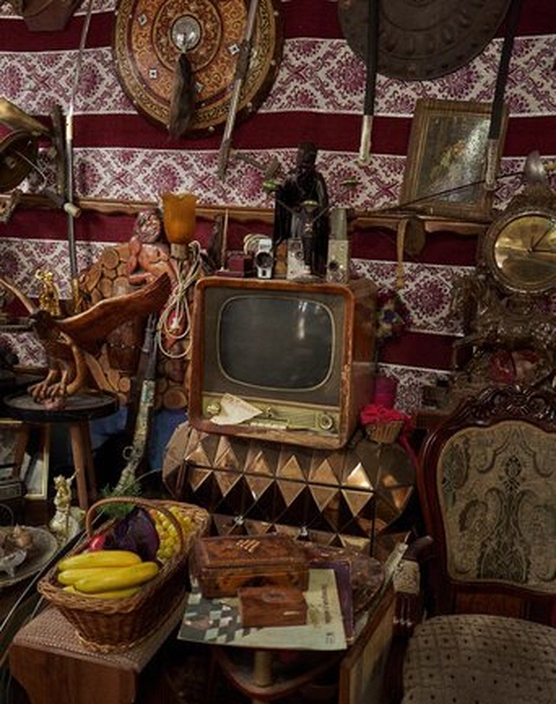 Cabinet of Curiosities 11
