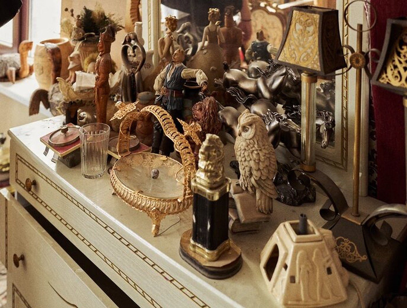 Cabinet of Curiosities 38