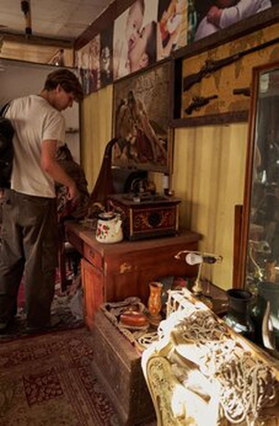 Cabinet of Curiosities 54